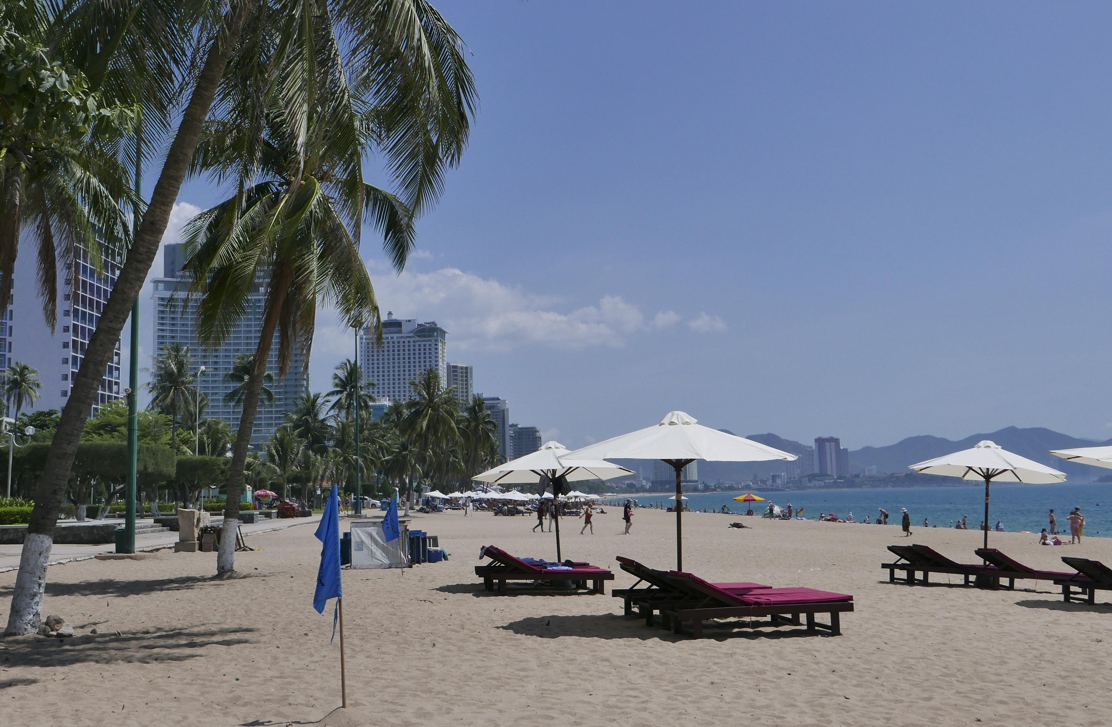 Legendsea Hotel Nha Trang Exteriör bild