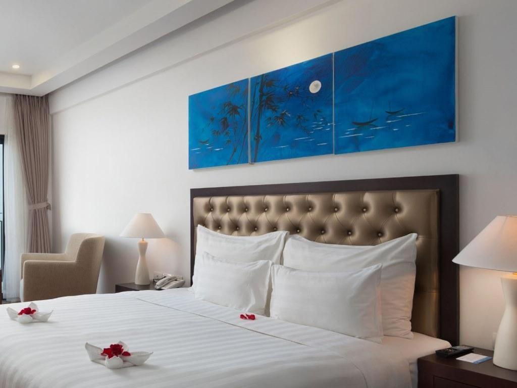 Legendsea Hotel Nha Trang Exteriör bild