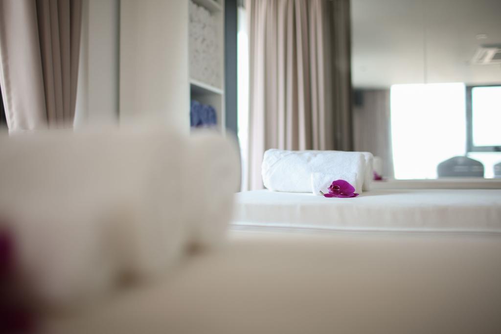 Legendsea Hotel Nha Trang Exteriör bild