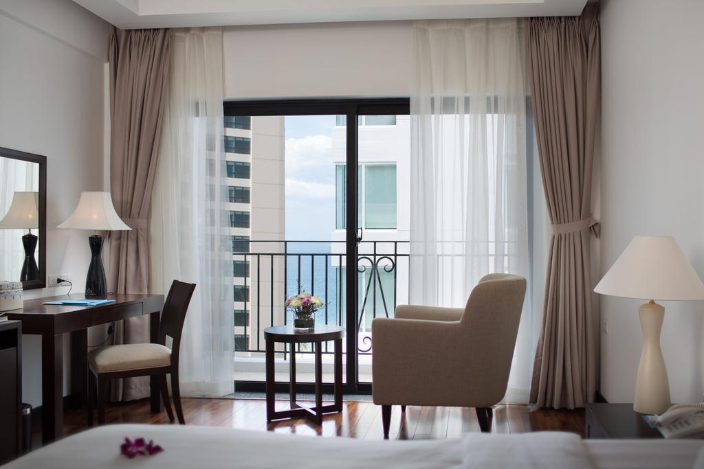 Legendsea Hotel Nha Trang Exteriör bild
