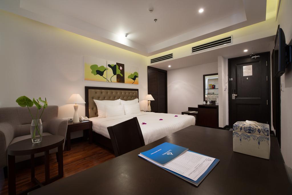Legendsea Hotel Nha Trang Exteriör bild